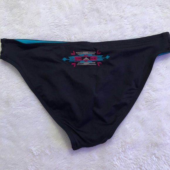 L*SPACE Bikini - Picture 3 of 8